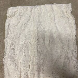 Women’s lace mini skirt